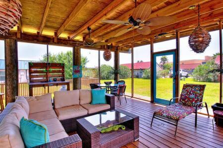 Spanish Village Cottage W Private Cabana Port Aransas Extérieur photo